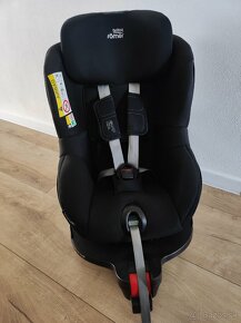 BRITAX RÖMER Autosedačka Dualfix M i-Size 0-18kg - 2