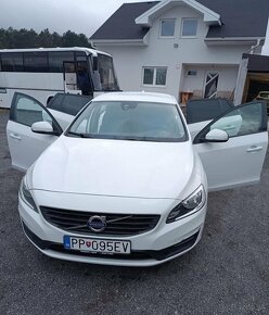 Volvo v60 2015 - 2