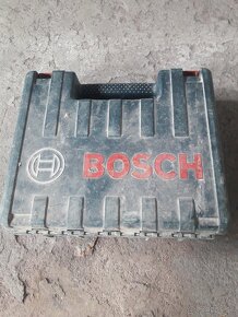 Bosch aku skrutkovac - 2