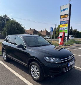 Volkswagen Touareg 3.0 tdi - 2