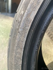 225/40 r18 Bridgestone potenza sport - 2