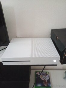 Xbox one s - 2