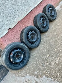 Predám zimné pneumatiky Barum POLARIS 185/60 R14 - 2