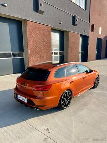 Seat Leon Cupra Performance - 2