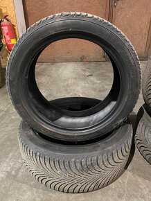 225/45 R17 Michelin alpine 5 - 2