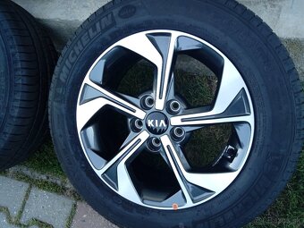 KIA c'eed/x'ceed 16"5x114,3 ...205/60 R16 orig.elektróny - 2