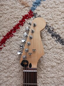 Fender Squier stratocaster - 2