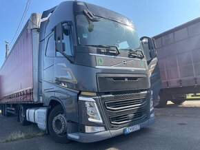 VOLVO FH TAHAC 1.majitel.odpočet DPH r.v.2018komplet súprava - 2