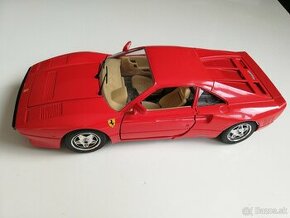 1:18 FERRARI GTO Bburago - 2