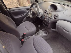 Toyota Yaris  1,3 VVTi   63kw,   5dver. - 2