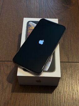 iPhone xs 64GB Silver - 2