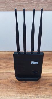 Netis WF2780, dual band N router, 2.4 a 5 GHz, 4 antény - 2