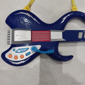 Detska elektricka gitara - 2