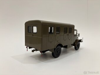 Model Tatra 128 1:43 - 2