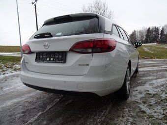 Opel Astra 1,6CDTi 81kW L+Z pneu,spotřeba nafty 5,1l/100km - 2