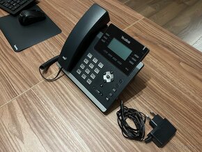 VoIP telefón Yealink T41S - 2