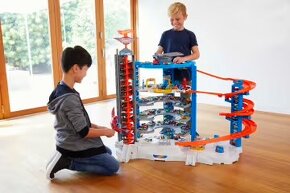 Hotwheels Super ultimate garage - 2