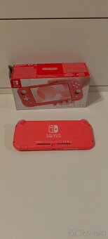 Predám Nintendo Switch Lite - 2