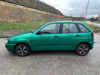 Seat Ibiza 1.4 orig.108 000km,(Treba pristreknúť nárazníky) - 2