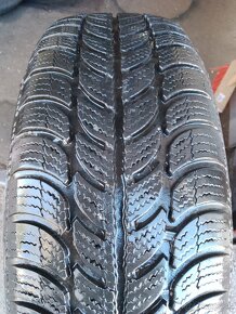 2x zimné pneumatiky 195/65 r15 - 2