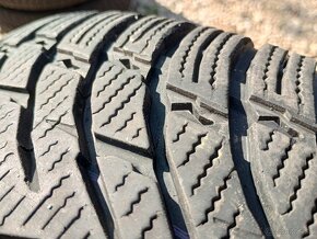 Predam 2ks pneu 235/55/r17 zimne 103H Nokian - 2