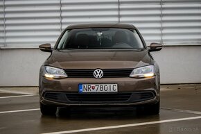 Volkswagen Jetta 1.6 TDI Comfortline 2014 REZERVOVANÉ - 2