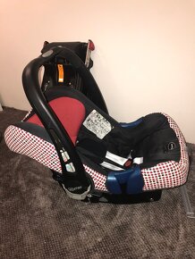 Britax Römer Baby-Safe Plus SHR II + BABY-SAFE ISOFIX Base - 2