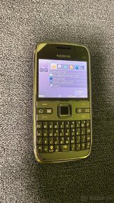 nokia e72, zrenovovana - 2