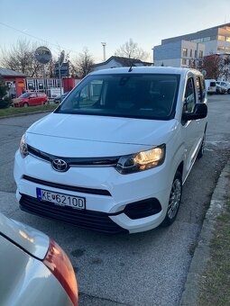 Toyota Proace City Verso XL 1,2L benzín - 2