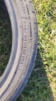 Predam letne pneu  225 40 r18 dunlop cena za kus 30e - 2