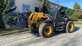 Teleskopický nakladač JCB - 2