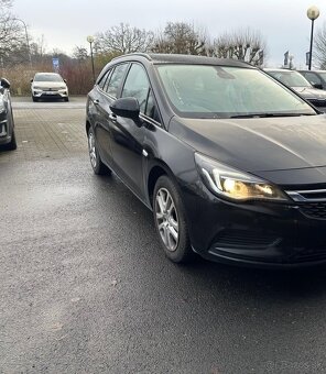 Opel Astra Sports Tourer 1.6 CDTI – výborný stav - 2