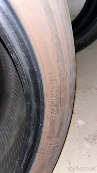 TOYO 215/50 R18 - 2