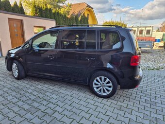 Volkswagen Touran - 2