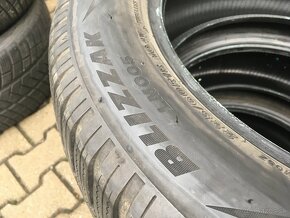 Zimne pneu Bridgestone Blizzak LM005 225/60R18 104V - 2