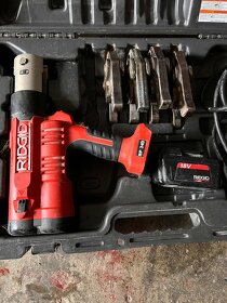 RIDGID RP 340 + 4 čelisti V VIEGA 15 22 28 35 - 2