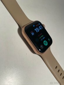 Apple Watch Series 5 - dámske - 2