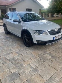 Škoda octavia scout 2,0TDI - 2