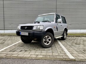 Hyundai Galloper - 2