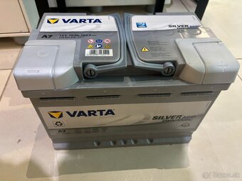 akumulátor Varta Silver Dynamic AGM 70Ah - 2