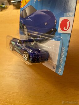 HotWheels ‘95 Mazda RX-7 - 2