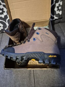 BOSP Caledon 47, Gore-Tex a Vibram - 2