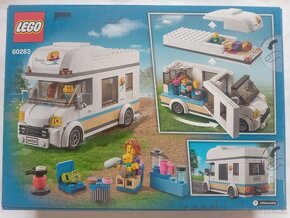 Lego 60283 - Prázdninový karavan - 2