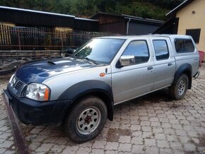 Nissan Navara-pick up D22   2.5 diesel    4x4 - 2