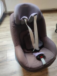 Isofix vajce a autosedačka - 2