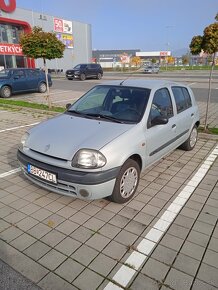 Renault Clio + strešný nosič - 2