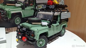 Lego 10317 Land rover Classic Defender 90 - 2