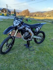 Kawasaki kxf450 - 2