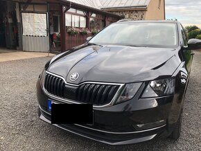 Škoda Octavia Combi 2.0 TDI Ambition DSG - 2