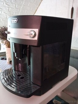 Kávovar Delonghi Magnifica - 2